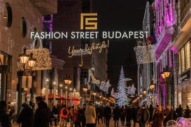 Kereskedelem - Budapest - Karácsony 