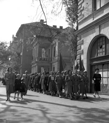 Választás - Első szavazók az Országgyűlési választáson