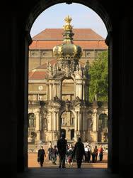 Drezda  -  A Zwinger Koronás kapuja