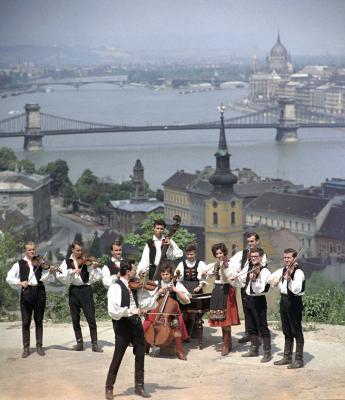 Kultúra - Folklór fesztiválra készül a KÖZGÁZ népi együttese