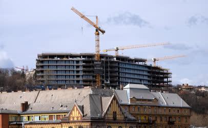 Építőipar - Budapest - Luxus szálloda épül a Rózsadombon