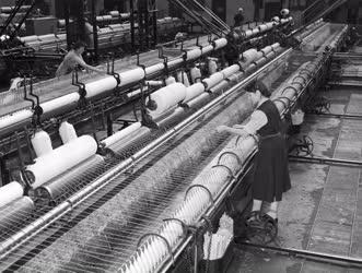 Feldolgozóipar - Kispesti Textilgyár