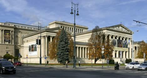 Városkép - Kultúra - A budapesti Szépművészeti Múzeum