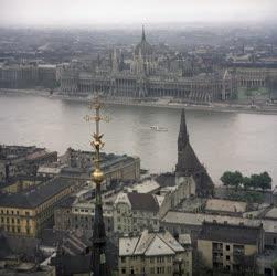 Városkép - Budapest - Kilátás a Mátyás-templom tornyából