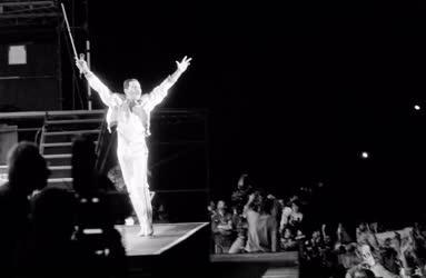 Kultúra - Freddie Mercury a Népstadionban