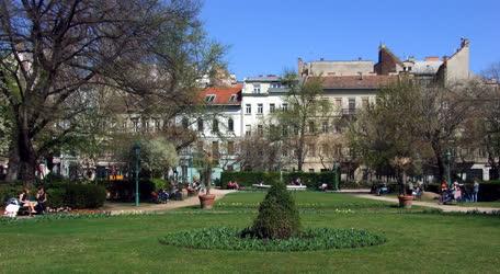 Városkép - Budapest - A Károlyi-kert