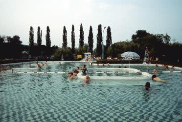 Szabadidő - Strandfürdők a Dunakanyarban