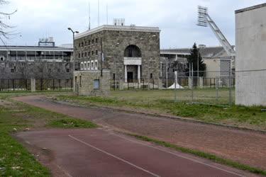 Épület - Budapest - A Puskás Ferenc Stadion toronyépülete