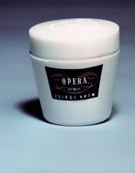 Reklám - Opera kozmetikum