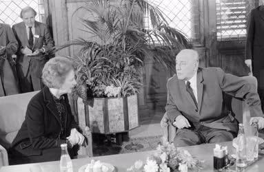 Külkapcsolat - Margaret Thatcher Magyarországon 