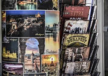 Idegenforgalom - Budapest képeslapok
