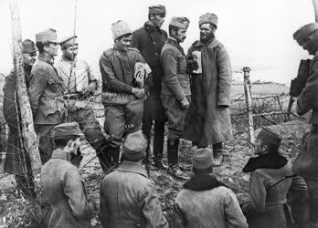 Történelem - I. világháború - Katonák a fronton
