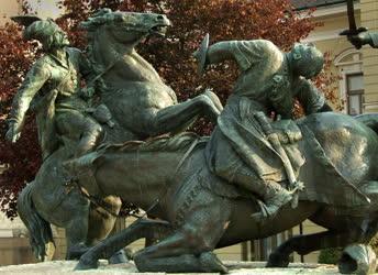 Eger - Köztéri szobor - Végvári harcosok