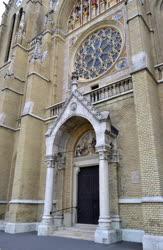 Egyházi épület - Budapest - Szent Erzsébet-plébániatemplom