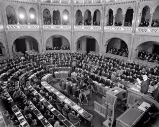 Belpolitika - Országgyűlés októberi ülésszaka  