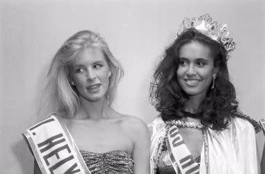 Szórakozás - Miss Hungary 1990 - Czuczor Kinga és Lévay Krisztina