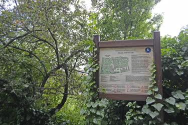 Tárgy - Budapest - A Budai Arborétum tájékoztató táblája