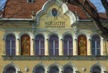 Városkép - Cegléd - A Kossuth Gimnázium épülete