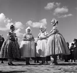 Folklór - Attalai viselet