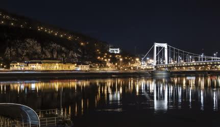 Esti városkép - Budapest - Erzsébet híd