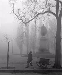 Városkép - Időjárás - Ködös Budapest