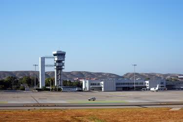 Turizmus - Alicante - Repülőtér