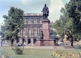 Városkép - Budapest - Roosvelt tér