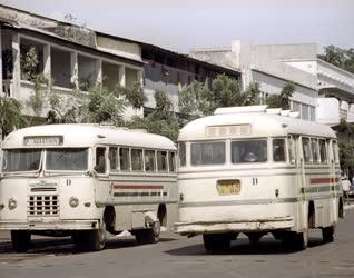Guinea - Közlekedés - Ikarus busz