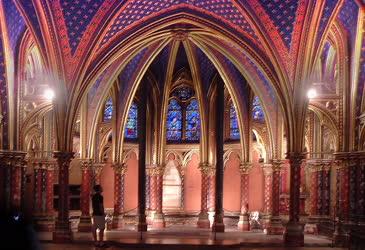 Párizs - Gótikus építészet - Sainte-Chapelle