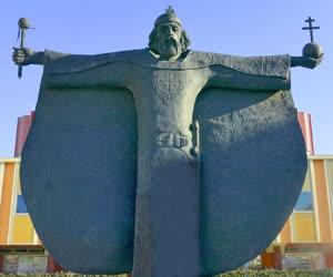 Városkép - Százhalombatta - Szent István-szobra