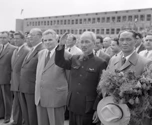 Külpolitika - Ho Si Minh Magyarországon