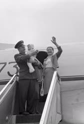 Külkapcsolat - Jurij Gagarin a világ első űrhajósa Budapest