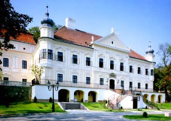 Szirák-Kastély Hotel