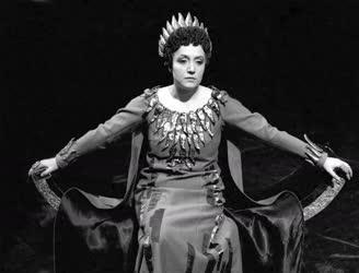 Kultúra - Poppea megkoronázása - bemutató az Operaházban