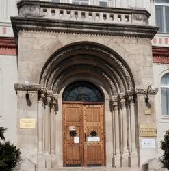 Oktatás - ELTE Eötvös József Collegium Budapesten