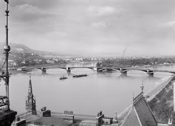 Budapesti városkép - Margit híd