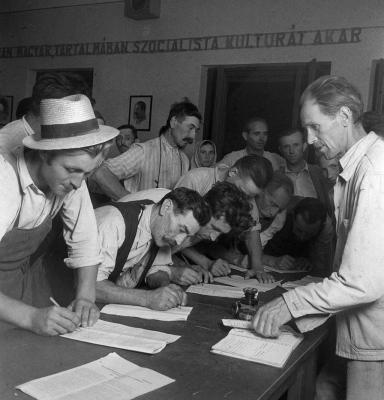 A szerző válogatása - Új belépők a Kossuth Tszbe