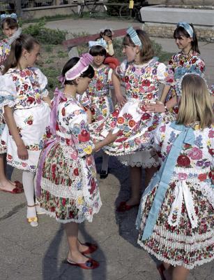 Folklór - Kalocsai népviselet