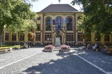 Városkép - Budapest - Pesterzsébeti Városháza