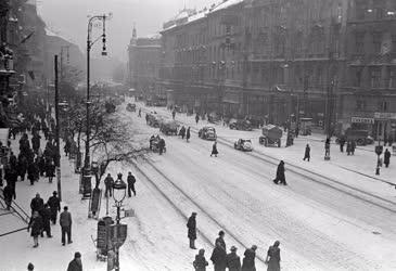 Városkép - Budapest - A Nagykörút télen