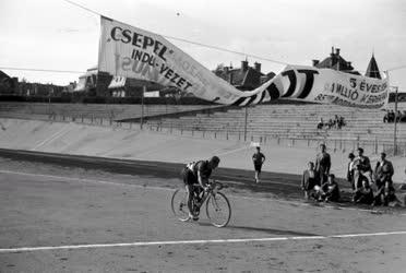 Sport - A Tour de Hongrie