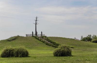 Köztéri szobor - Budapest - Ősi elődeink szoborcsoport