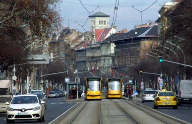 Közlekedés - Budapest - Forgalom a József körúton