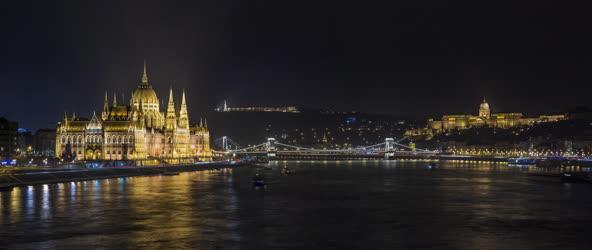 Városkép - Budapest - Dunai panoráma