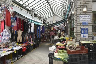 Kereskedelem - Budapest - Tátra téri Piac és Vásárcsarnok