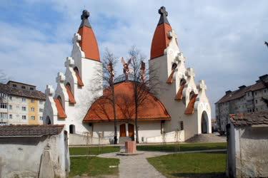 Csíkszereda - Szent Kereszt-templom