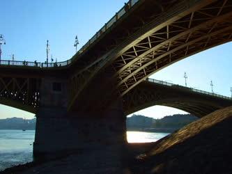 Közlekedés - Budapest - A Margit híd szerkezete