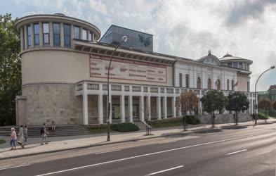Városkép - Eger - Gárdonyi Géza Színház