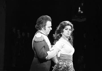 Vendégművészek a Carmen című operában