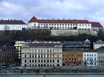 Városkép - Budapest - A Budai Vár részlete a Dunával